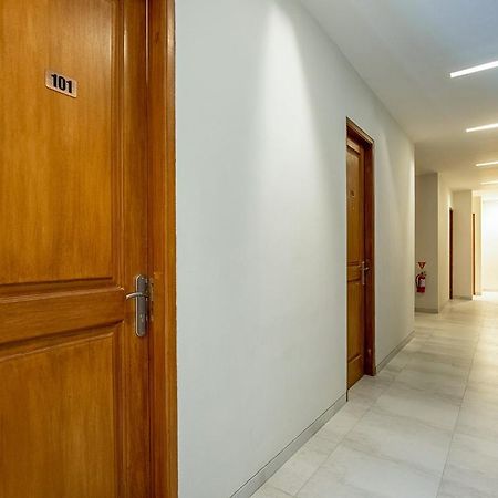 Fabel Homestay Palembang Eksteriør bilde