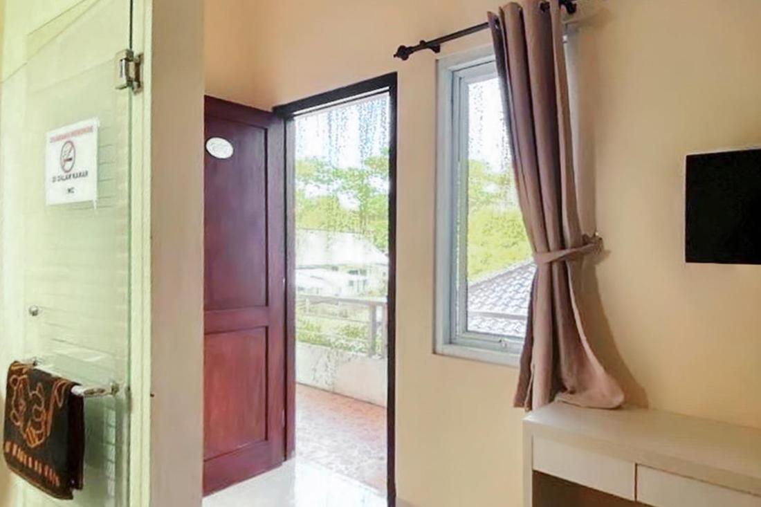 Fabel Homestay Palembang Eksteriør bilde